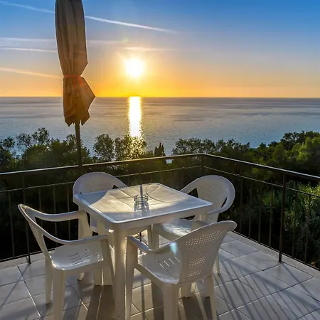 Sunny Views Agios Gordios (Corfu)